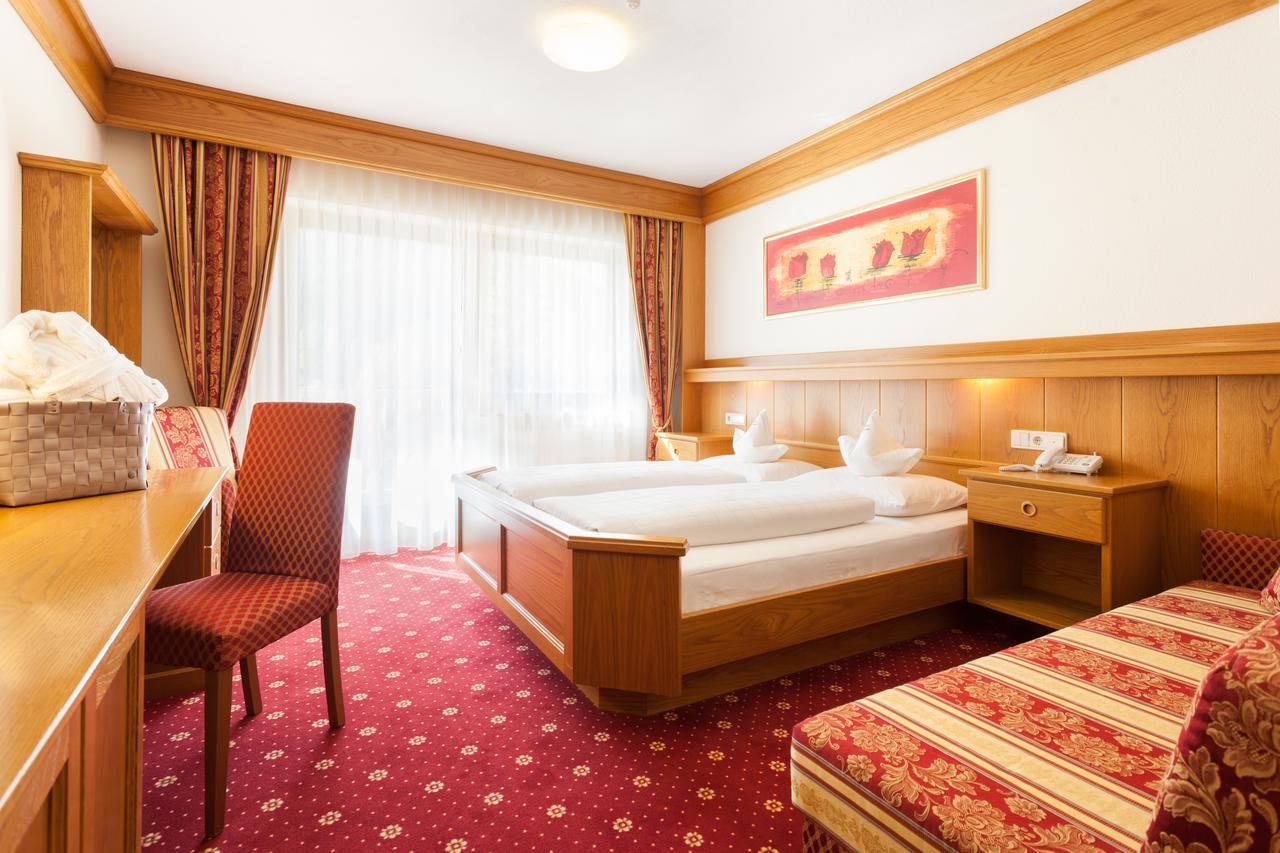 Hotel Kronblick Chienes Esterno foto